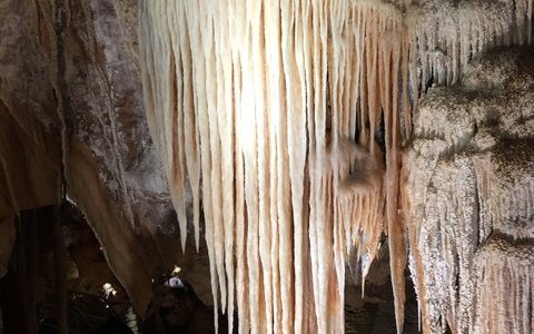 12_jenolan_caves